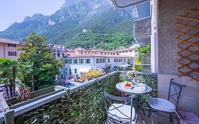 Riva Dante Apartment